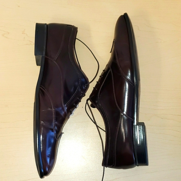 Prada Wingtip Oxford Shoes - Picture 3 of 12